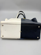 Load image into Gallery viewer, Fendi 3Jours Circuit bag