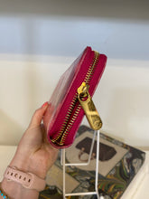 Load image into Gallery viewer, Louis Vuitton Ikat Vernis Floral Rose zippy wallet