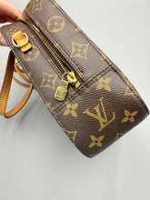 Load image into Gallery viewer, Louis Vuitton Spontini monogram crossbody bag