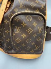 Load image into Gallery viewer, Louis Vuitton Bosphore Backpack monogram