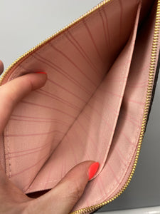 Louis Vuitton Neverfull ebene pouch with rose ballerine
