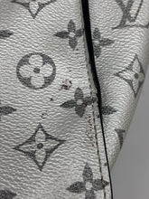 Load image into Gallery viewer, 🖤LIMITED EDITION🖤Louis Vuitton Split North South monogram tote