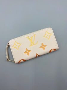 BRAND NEW - Louis Vuitton Gradient Empreinte zippy wallet