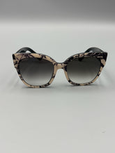 Load image into Gallery viewer, Gucci Ivory Herbarium sunglasses