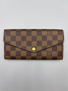 Louis Vuitton NM Sarah 16 card wallet ebene