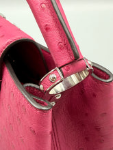 Load image into Gallery viewer, Louis Vuitton Ostrich Capucines MM pink
