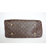Load image into Gallery viewer, Louis Vuitton Artsy MM monogram with charm