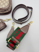 Load image into Gallery viewer, Gucci Blondie GG Shoulder bag with straps