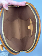 Load image into Gallery viewer, Louis Vuitton Ellipse PM bag monogram