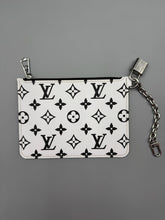 Load image into Gallery viewer, Louis Vuitton Marelle mm tote with strap