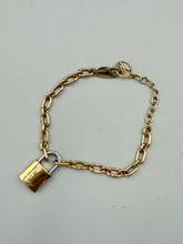 Load image into Gallery viewer, Louis Vuitton Keep it lock charm bracelet - 7.5