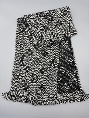 Louis Vuitton wool scarf