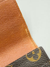 Load image into Gallery viewer, Louis Vuitton Sarah wallet monogram