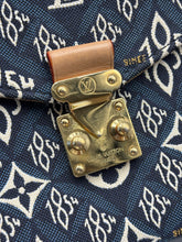 Load image into Gallery viewer, Louis Vuitton 1854 Blue Pochette Metis with strap