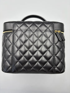 Chanel Caviar Quilted Large Vanity Pouch Black