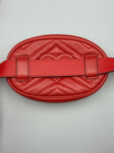 Load image into Gallery viewer, Gucci Marmont belt bag red - size 95