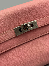 Load image into Gallery viewer, Hermes Sakura Pink Kelly wallet
