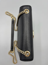 Load image into Gallery viewer, Gucci Interlocking black crossbody