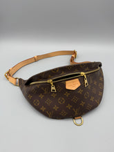 Load image into Gallery viewer, Louis Vuitton Bum Bag monogram