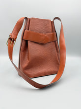 Load image into Gallery viewer, Louis Vuitton Epi Leather Sac d'Epaule PM