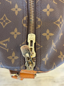 Louis Vuitton Keepall 55 Bandouliere bag with non braned strap