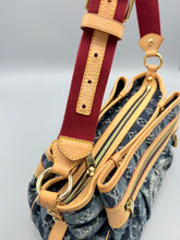 Load image into Gallery viewer, Louis Vuitton Cabas Rayes denim striped tote with strap