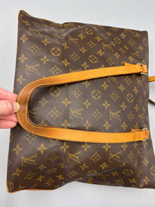 Louis Vuitton Cabas Mezzo monogram