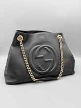 Load image into Gallery viewer, Gucci Black Shoulder on Chain Soho bag Medium