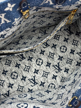 Load image into Gallery viewer, Louis Vuitton OntheGo MM Dark Denim Bleu tote