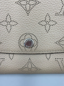 Louis Vuitton Mahina Iris wallet monogram