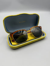 Load image into Gallery viewer, Gucci Like new Square sunglasses