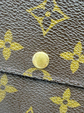 Load image into Gallery viewer, Louis Vuitton Sarah wallet monogram