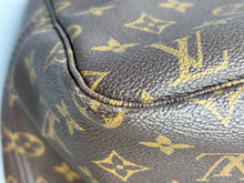 Load image into Gallery viewer, Louis Vuitton Neverfull GM monogram with pink interior