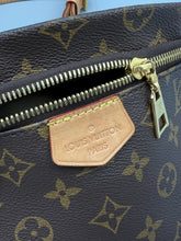 Load image into Gallery viewer, Louis Vuitton Bum Bag monogram