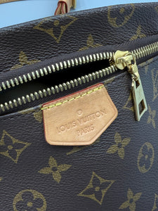 Louis Vuitton Bum Bag monogram