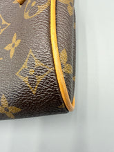 Load image into Gallery viewer, Louis Vuitton Pochette Friendly 2-way bag (crossbody or belt bag)