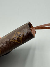 Load image into Gallery viewer, Louis Vuitton Victorine monogram wallet