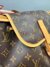 Load image into Gallery viewer, Louis Vuitton Bosphore Backpack monogram