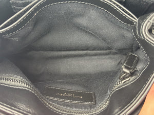 Saint Laurent LouLou Toy Black crossbody