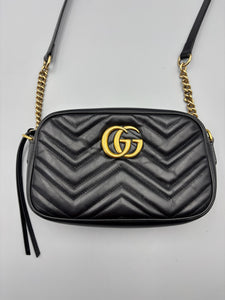 Gucci Small Marmont Camera crossbody black