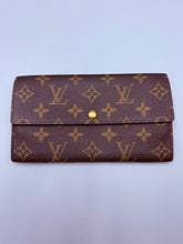 Load image into Gallery viewer, Louis Vuitton Sarah wallet monogram