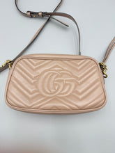 Load image into Gallery viewer, Gucci Small Marmont Camera crossbody