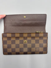 Load image into Gallery viewer, Louis Vuitton Sarah wallet ebene