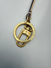 Load image into Gallery viewer, Louis Vuitton Artsy MM sand empreinte monogram