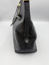 Load image into Gallery viewer, Louis Vuitton Carryall MM black monogram with pouch