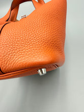 Load image into Gallery viewer, Hermes Taurillon Clemence Picotin Lock 18 PM Orange poppy