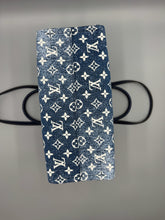 Load image into Gallery viewer, Louis Vuitton OntheGo MM Dark Denim Bleu tote