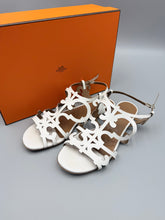 Load image into Gallery viewer, Hermes white Karlotta sandals - size 37
