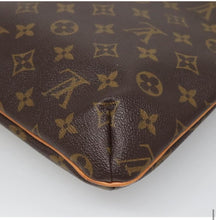 Load image into Gallery viewer, Louis Vuitton Musette Salsa shoulder bag