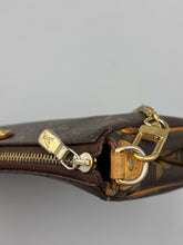 Load image into Gallery viewer, Louis Vuitton Eva Crossbody monogram with chain and strap